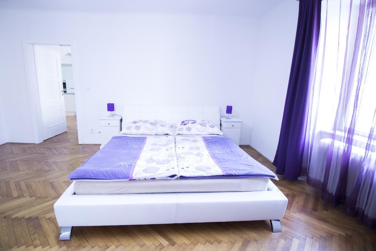 Apartments Old Town Square 27 Prague Exterior photo